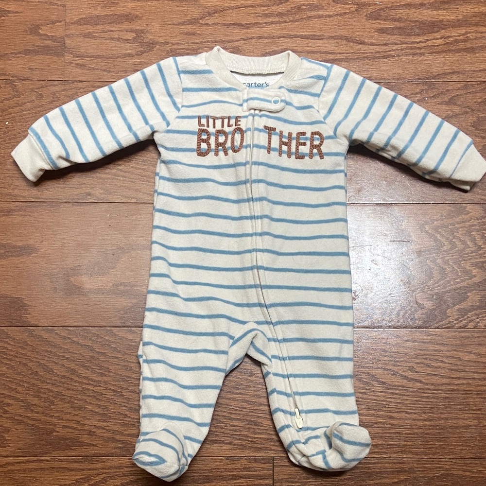 🧡 baby’s fleece onesie